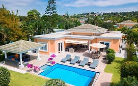 Luxury Pool Villa 604 4Br 8-10 Persons