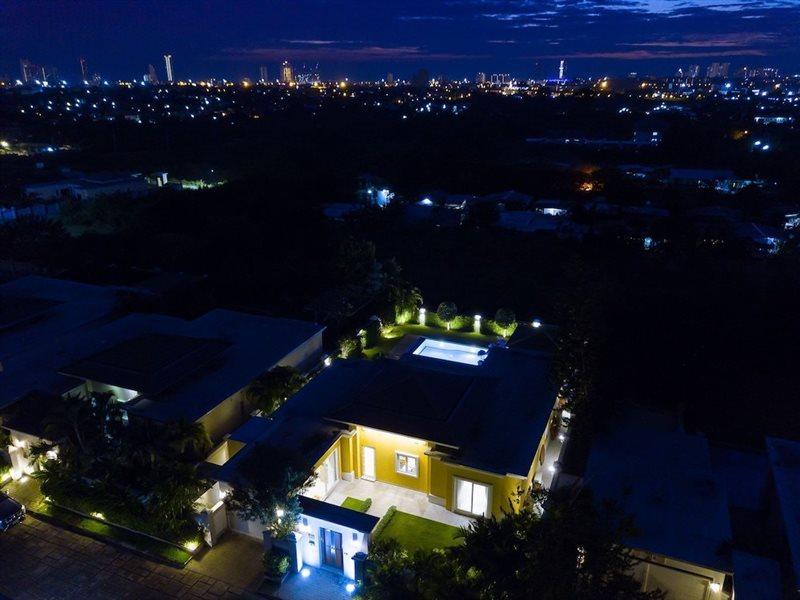 Luxury Pool Villa 604 4Br 8-10 Persons Nong Prue ภายนอก รูปภาพ